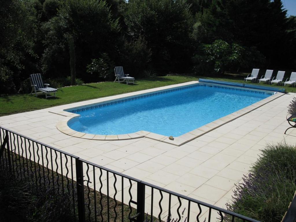 La Mejanenque Vénéjan Exterior foto